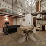 Poliziano 8 Apartment